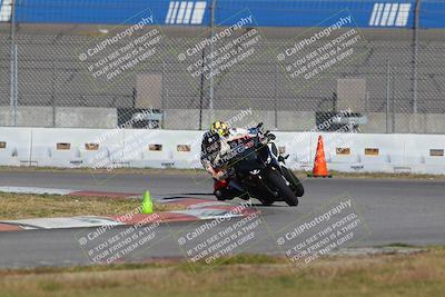 media/Nov-26-2022-Fastrack Riders (Sat) [[b001e85eef]]/Level 1/Session 3 Outside Turn 9/